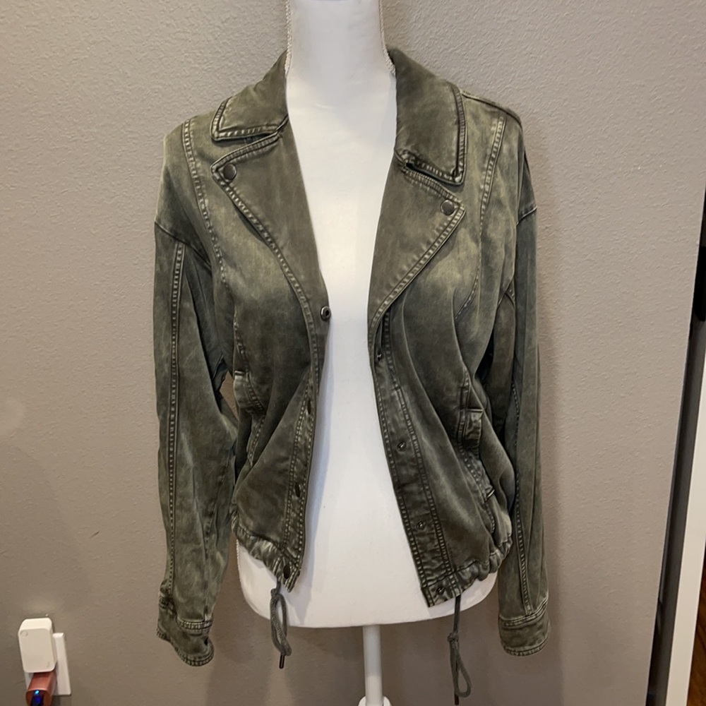 Splendid thin ultra soft jacket bomber style